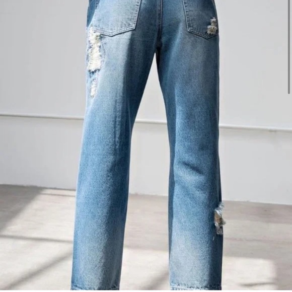 Easel Women's Distressed Straight Relaxed Denim Blue Jeans
Pants Cropped L 28/29 - Picture 2 of 8